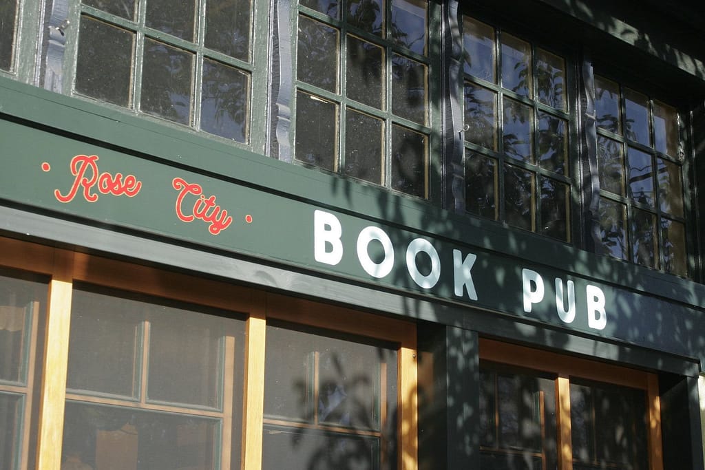 Rose City Book Pub