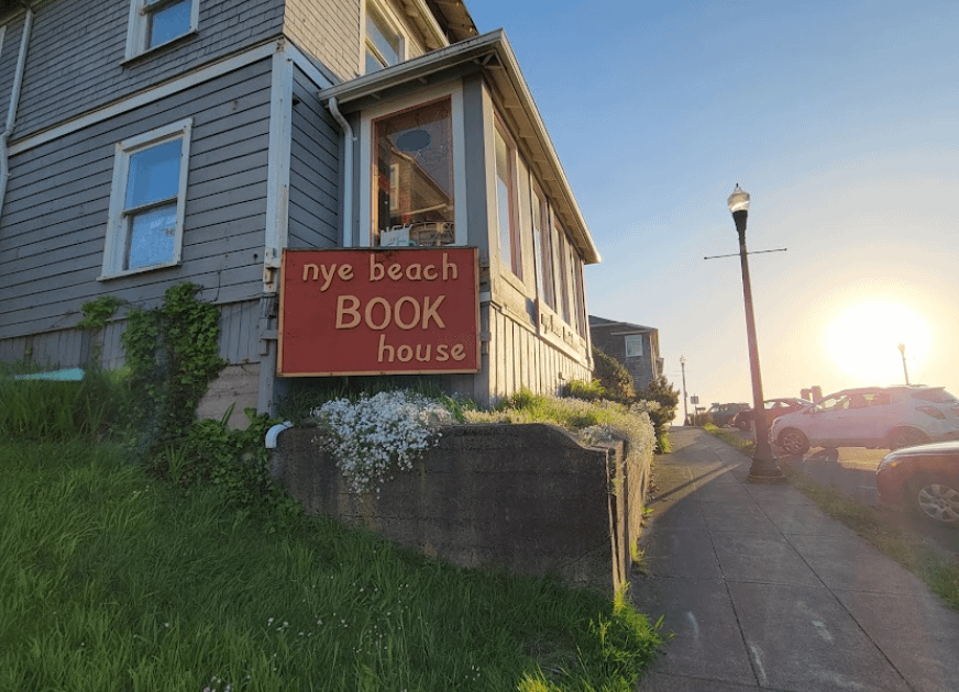 Nye Beach Book House